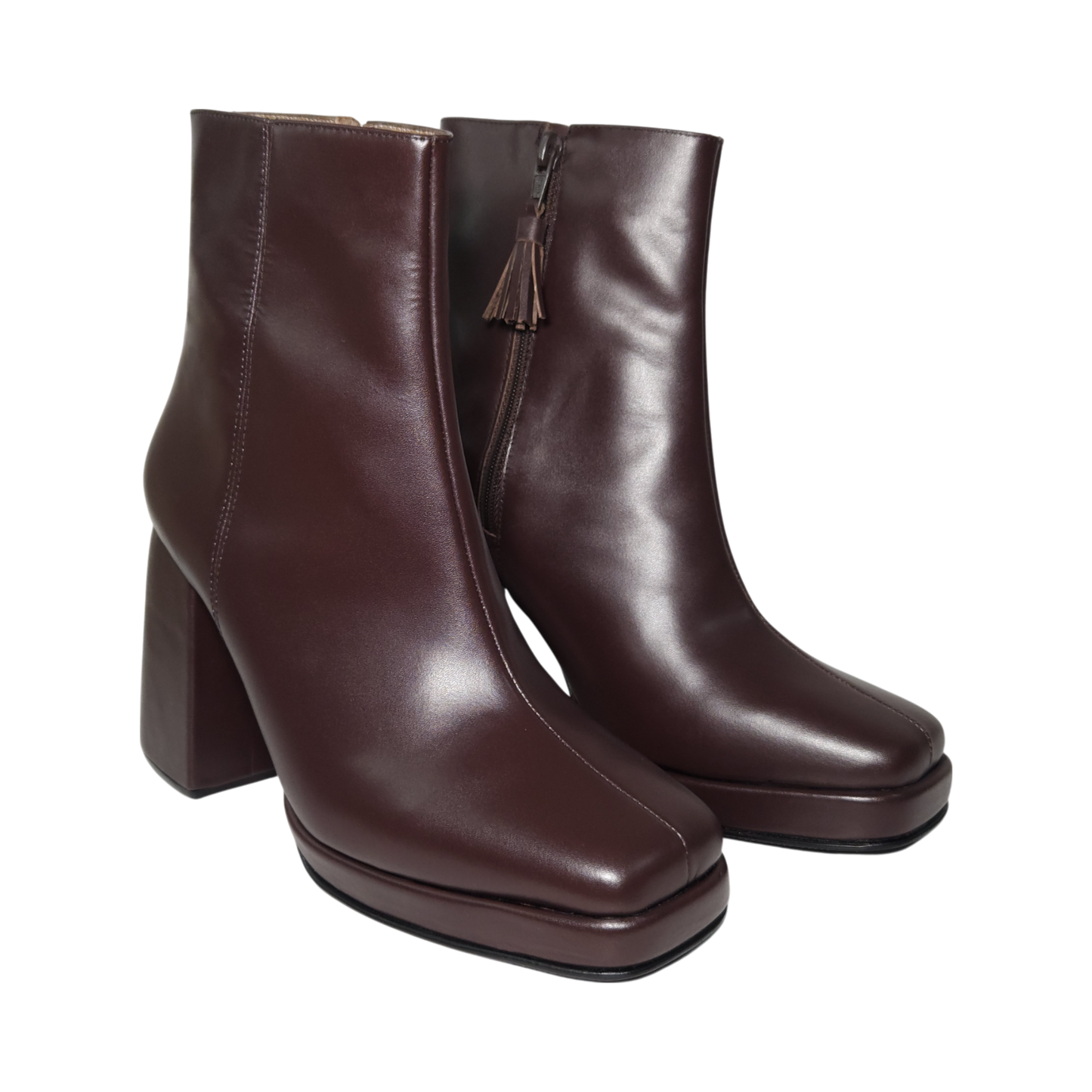 J690 CUERON MARRON (IT 05948)