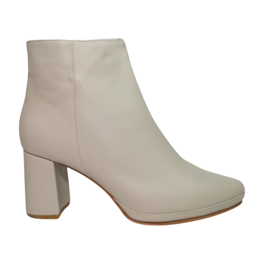 J670 BOTIN ALMENDRA (IT-05828)