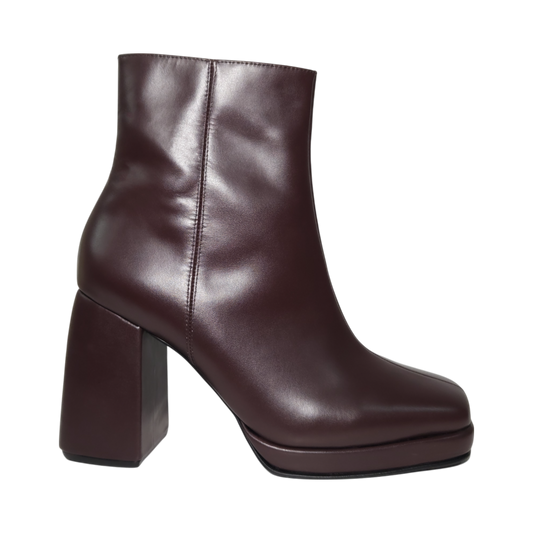 J690 CUERON MARRON (IT 05948)