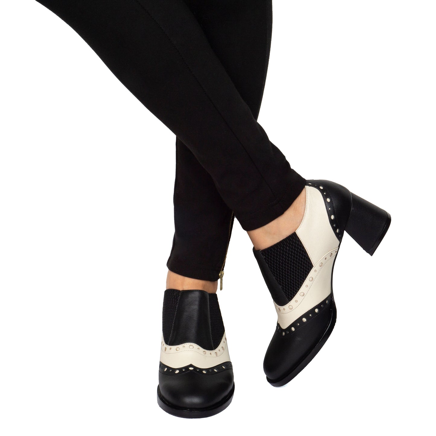 J180 OXFORD NEGRO/MARFIL (IT-04661)