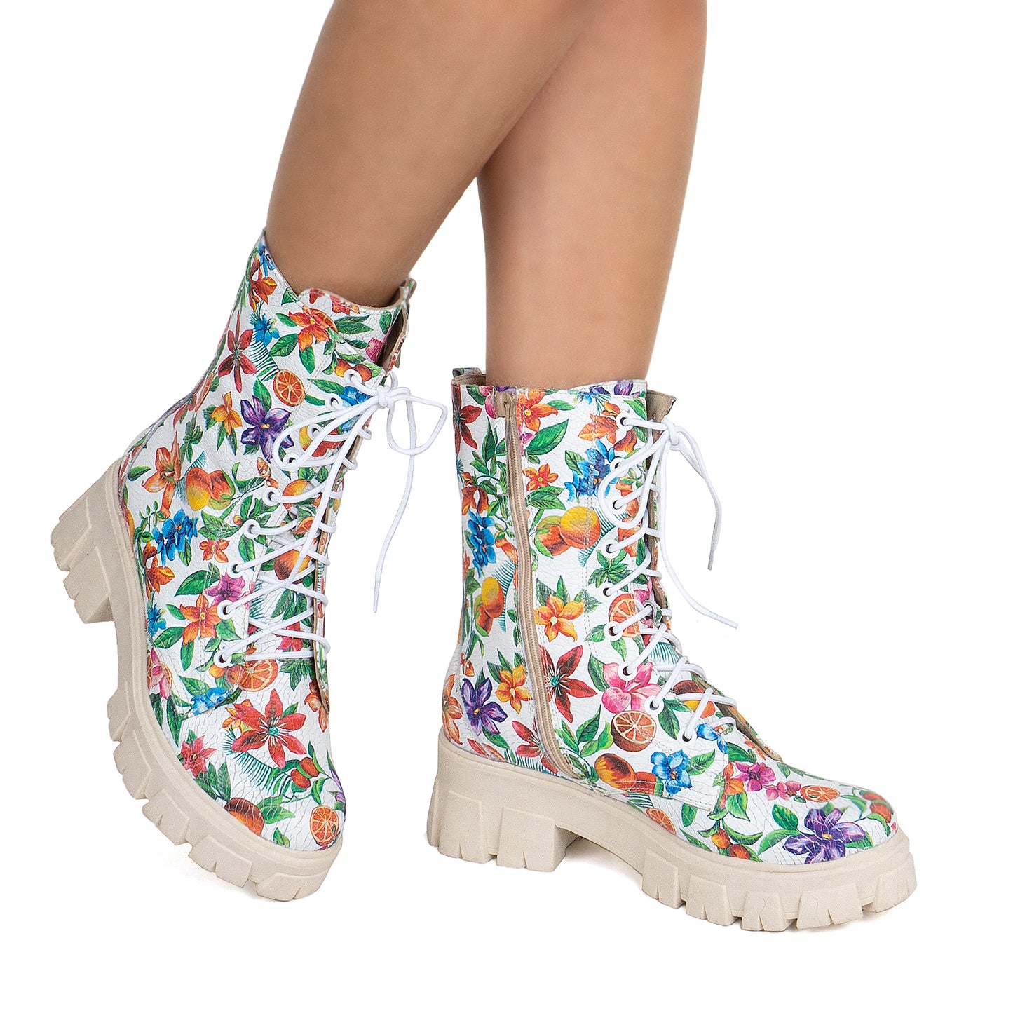 J685 BOTIN  BLANCO CON FLORES (IT-04776)