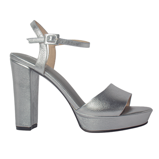 J3196 SANDALIA PLATEADO (IT-05687)