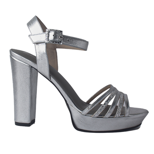 J3188 SANDALIA PLATEADO (IT-05101)