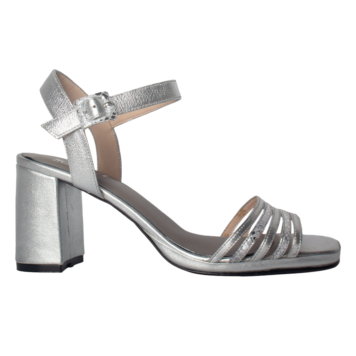 J3188 SANDALIA PLATEADO (IT-05609)