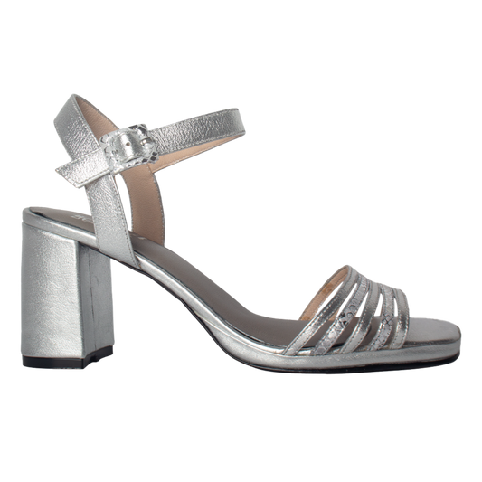 J3188 SANDALIA PLATEADO (IT-05609)